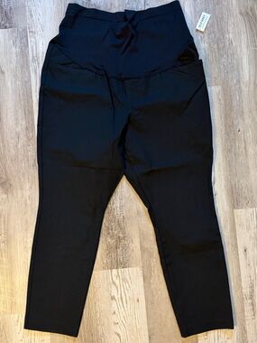 Old Navy Maternity Pixie Pants